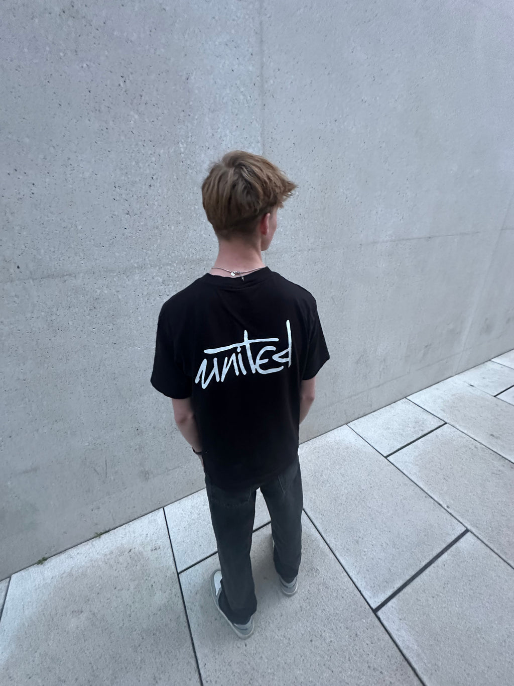 "UNITED FLAMES" T-Shirt